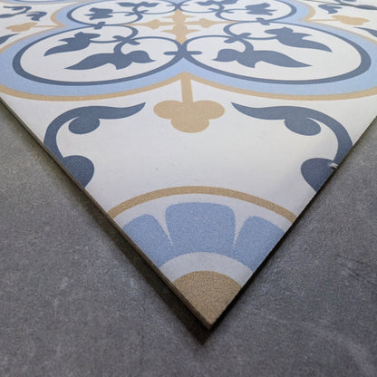 Chichester Blue/Gold Victorian Wall and Floor Tile