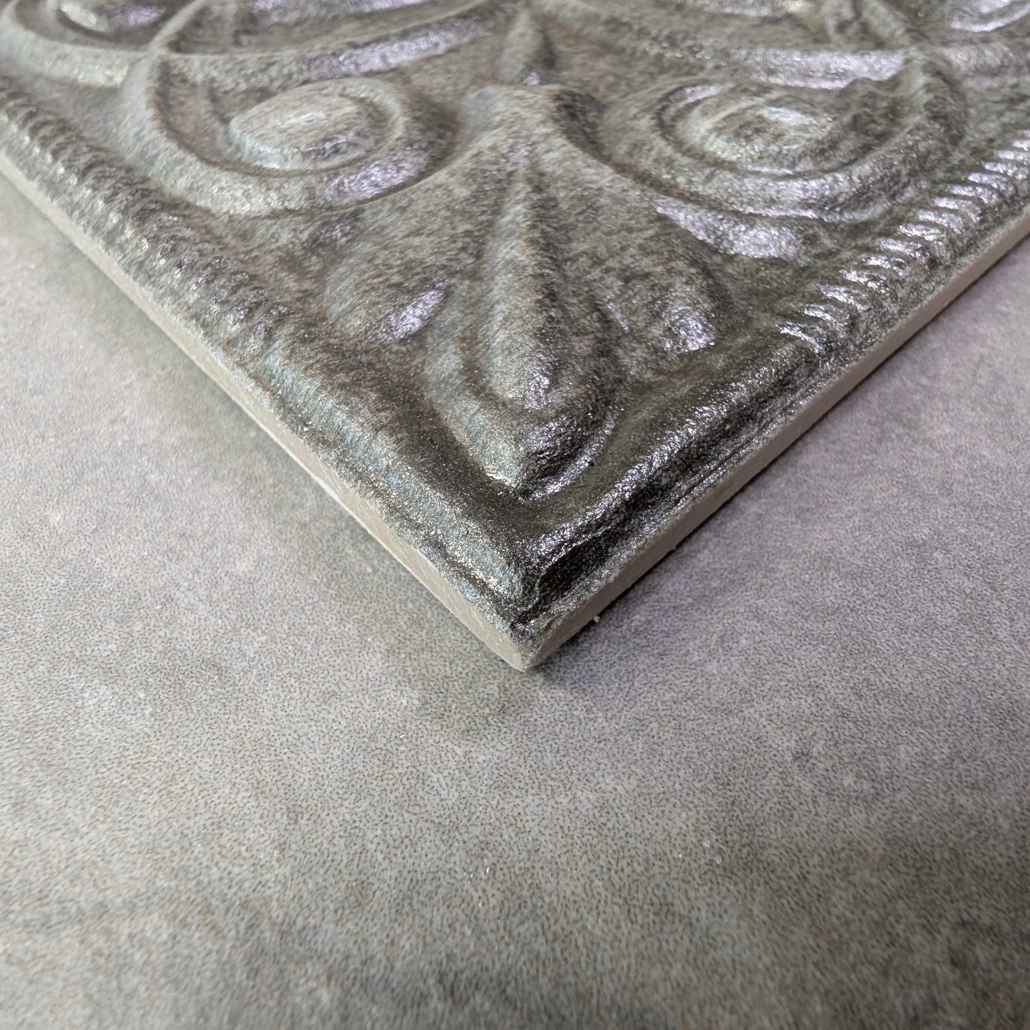 Patna Iron Decorative Wall Tile