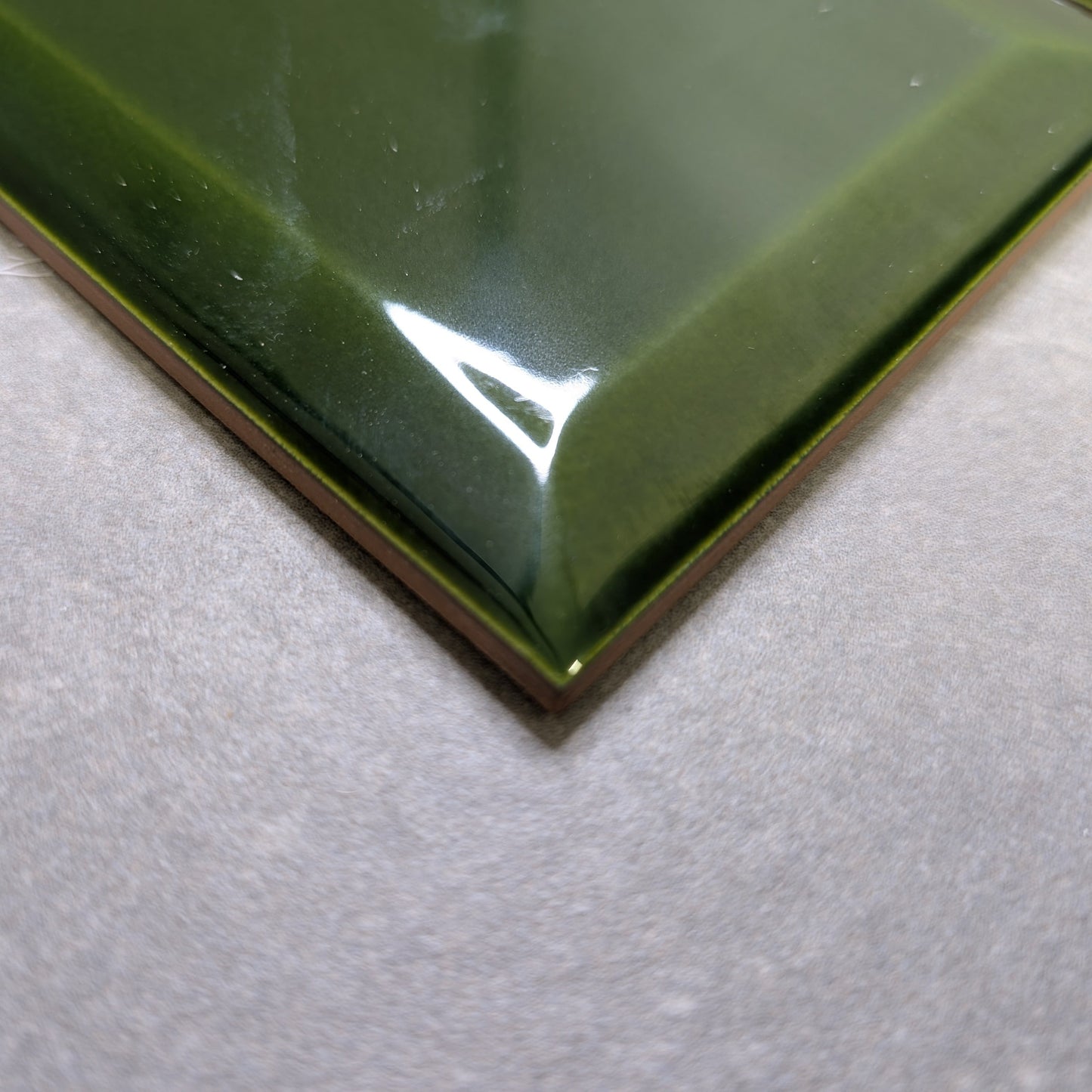 Royal Green Bevelled Metro Wall Tile